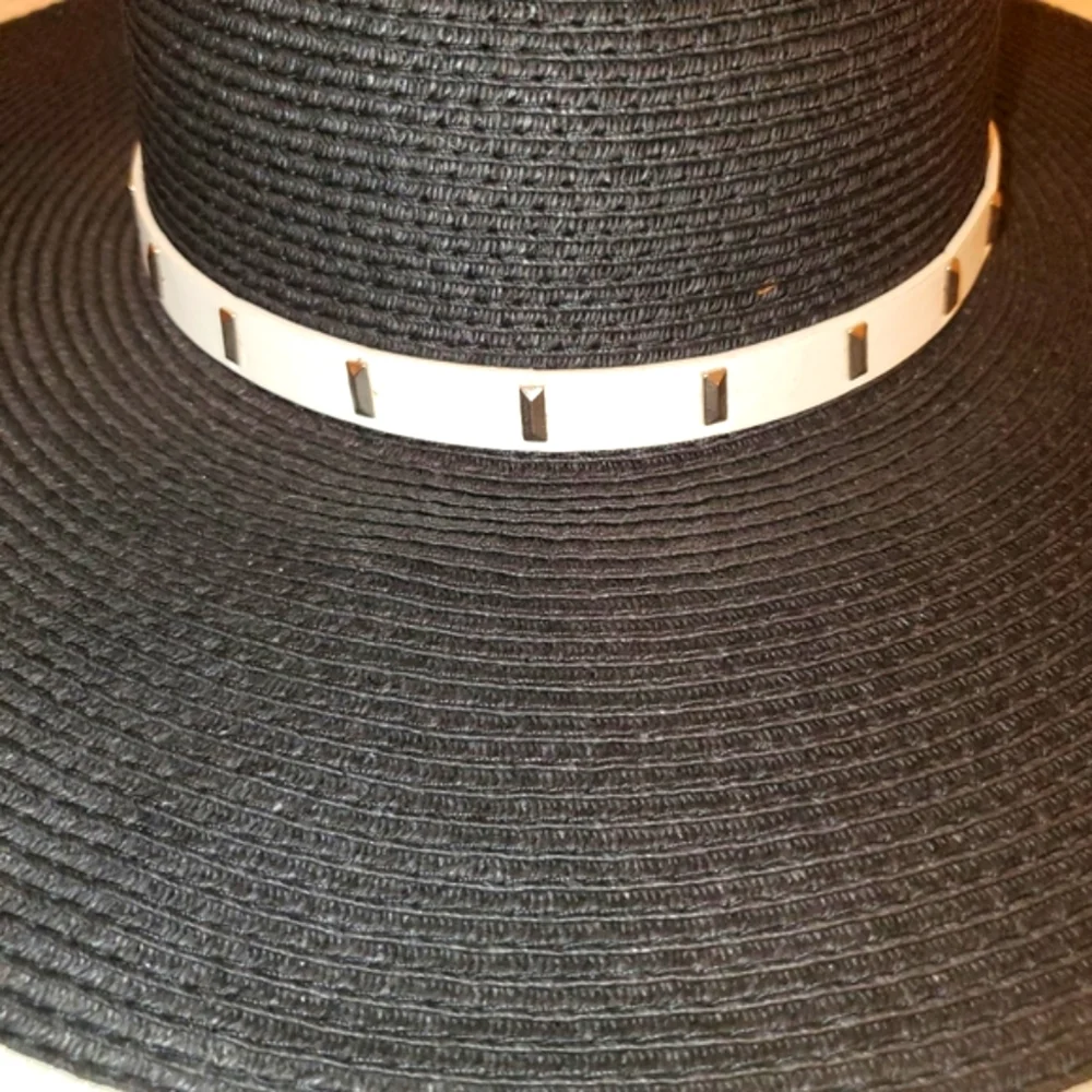 Floppy Black Sumner hat with white slim wide  brim. LIGHTWEIGHT